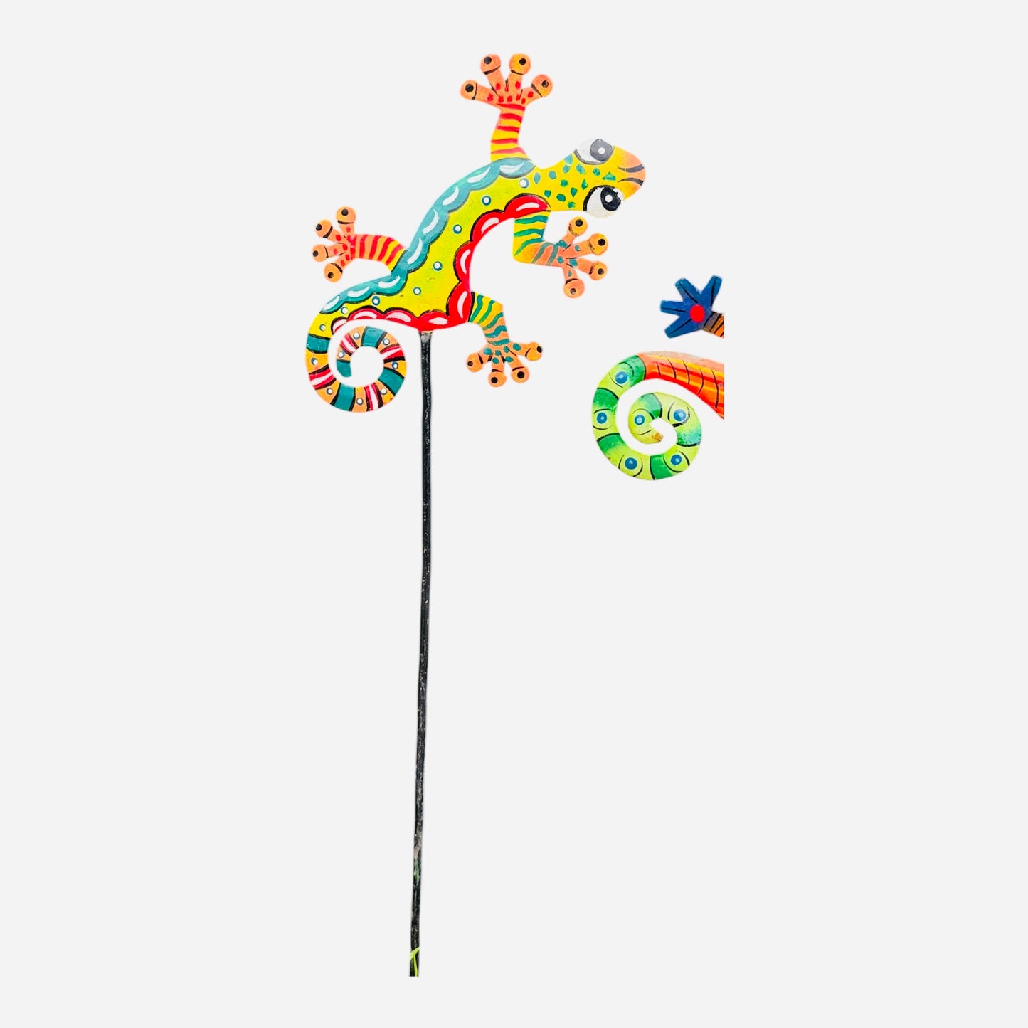 Haitian Recycled Metal Garden Stake – Birds, Lizard & Flowers